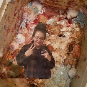 Meet your Posher, Annette